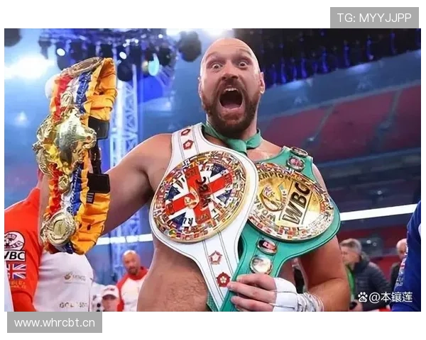 泰森·富里半夜晒一箱名表啃炸鸡，哥们这是土豪日常